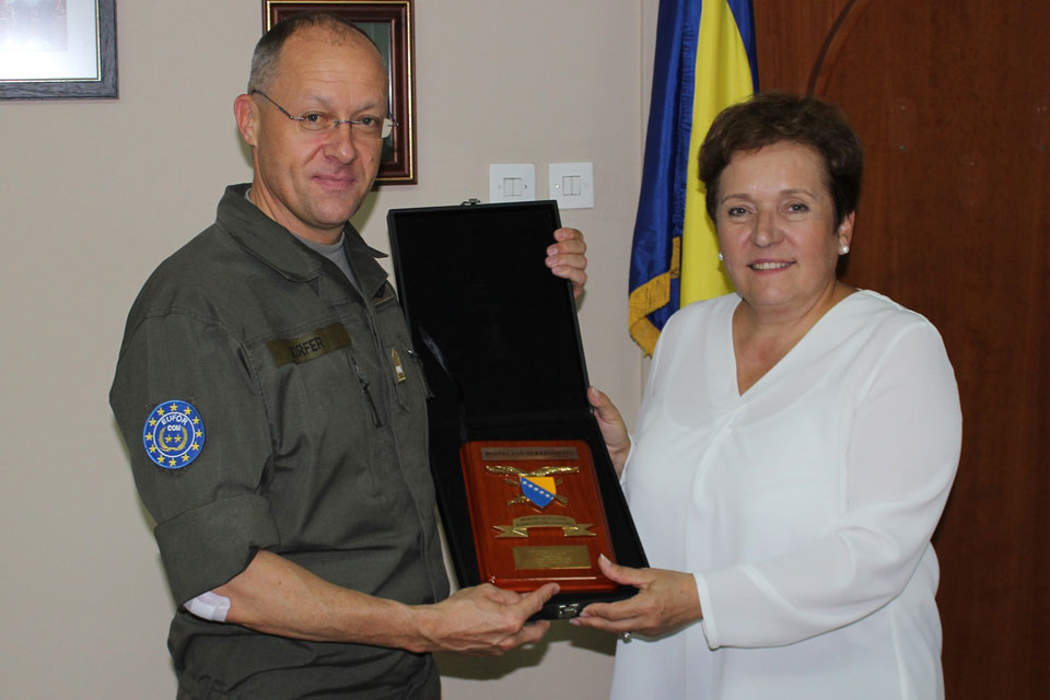 EUFOR’s Commander pays farewell visits to the heads of BiH Defence
