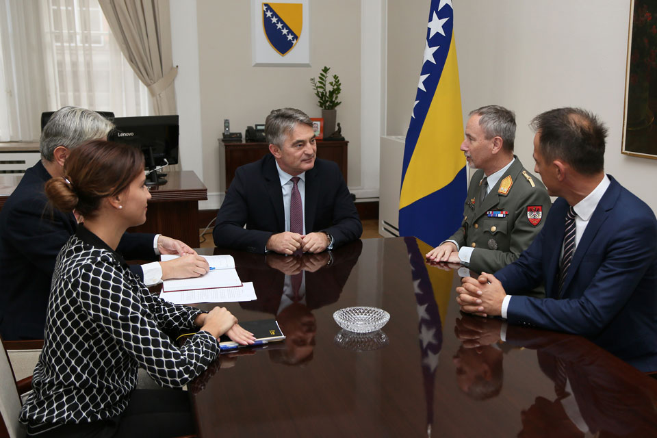 Commander EUFOR meets BiH Presidency Chairman Komšić