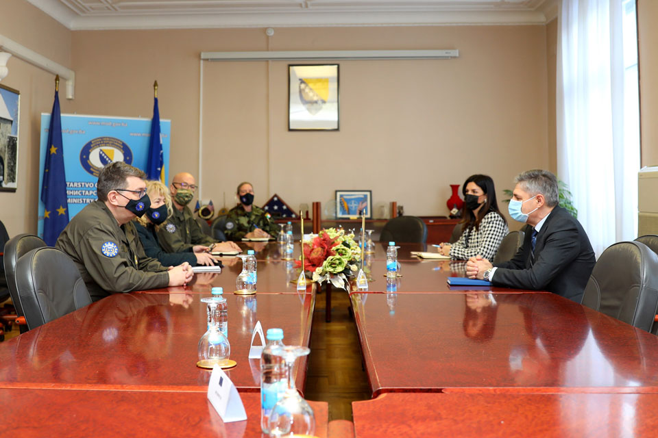 Commander EUFOR meets Deputy Minister of Defence