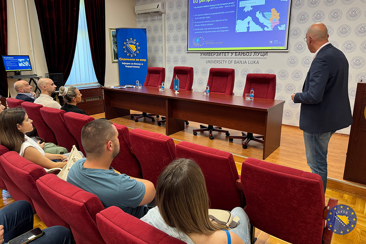 EUFOR Participates in Panel Discussion at the University of Banja Luka