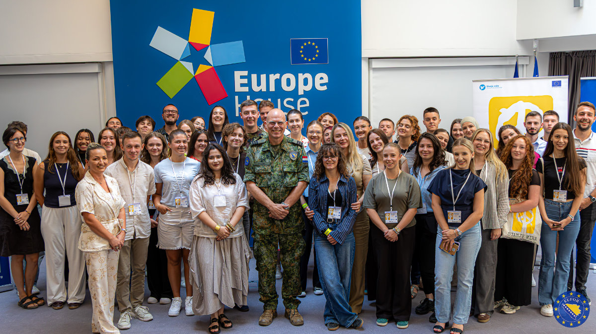 EUFOR STRATCOM Addresses PCRC Audience at Europe House
