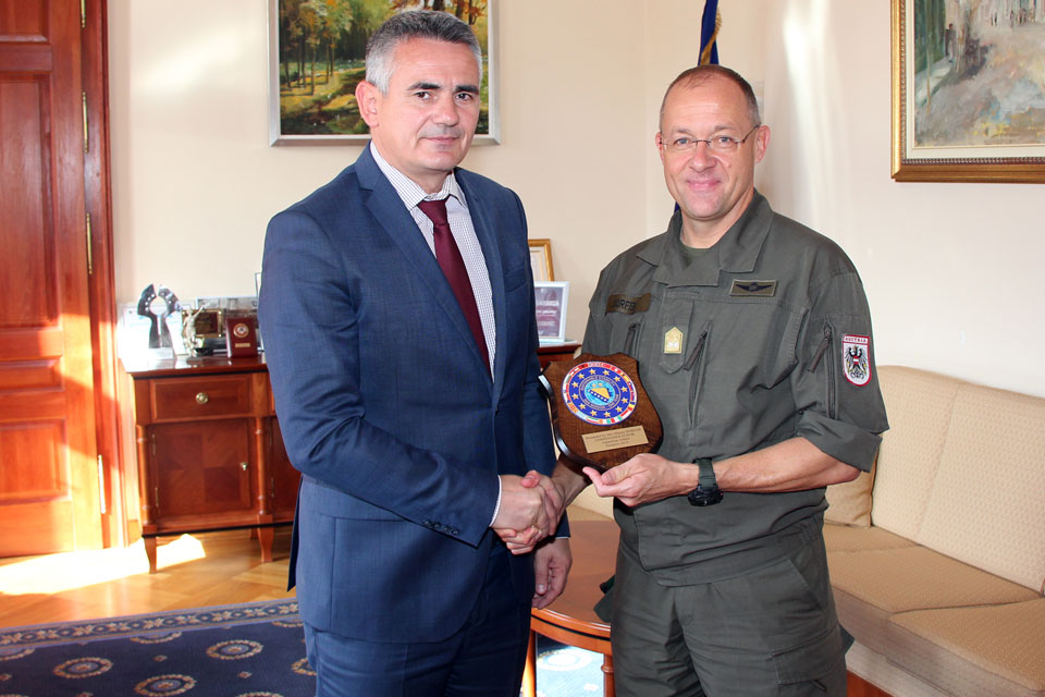 COMEUFOR with the Major of Brcko Mr Sinisa Milic