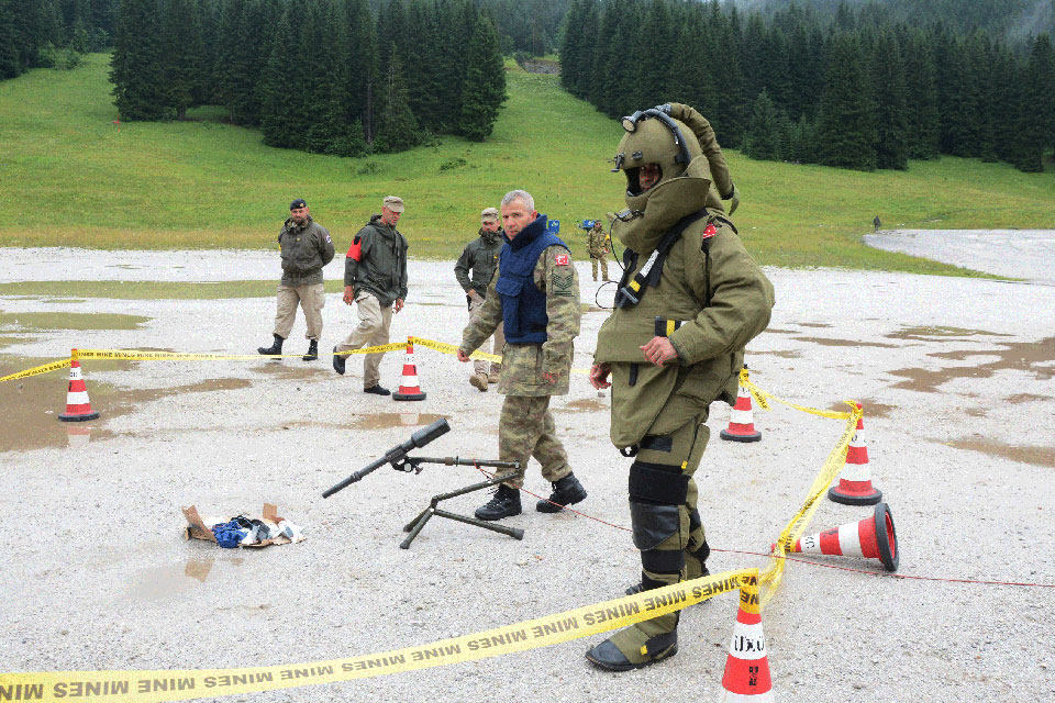 EUFOR’s Multinational Battalion complete mine training