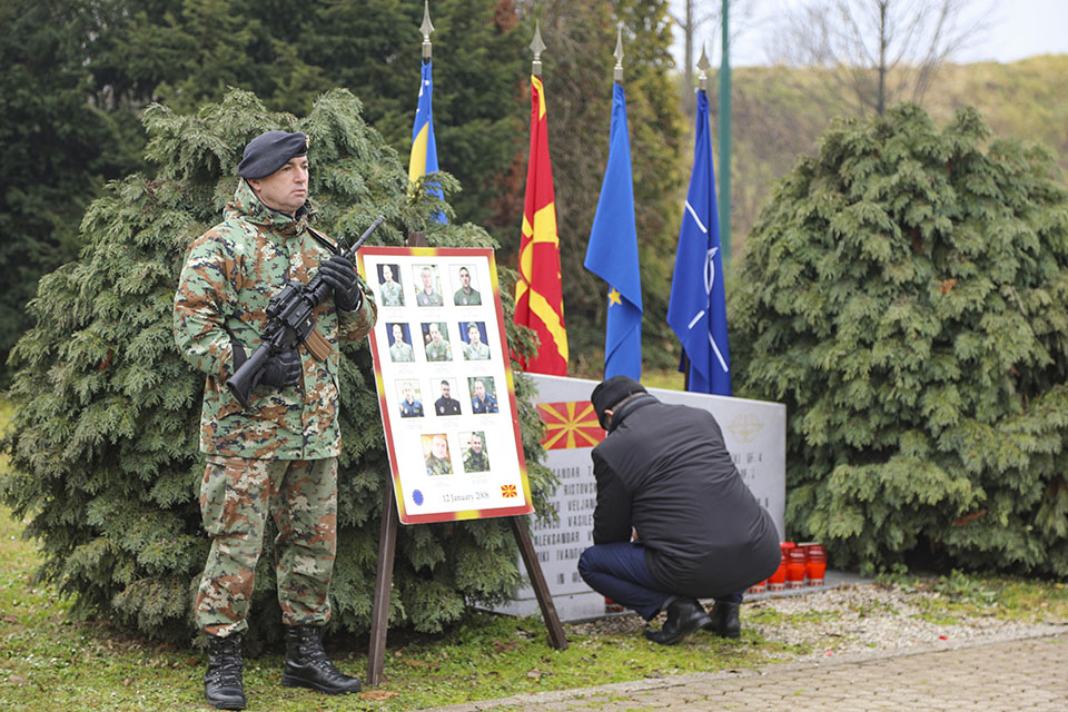 EUFOR Observes 15th Anniversary of Helicopter Crash