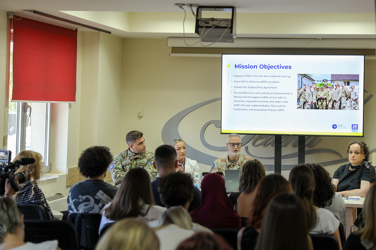 EUFOR Communication team delivered a presentation in Brčko