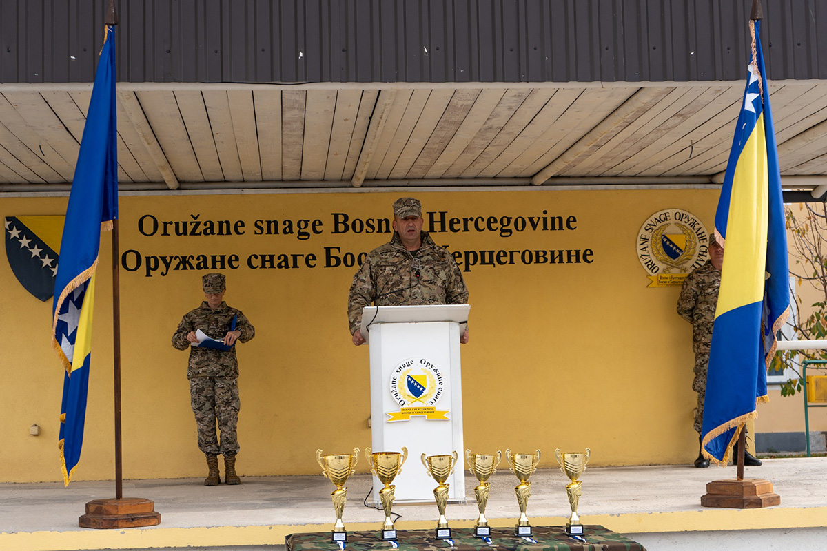 Unity Through Sport – EUFOR Soldiers Join Armed Forces Day Race