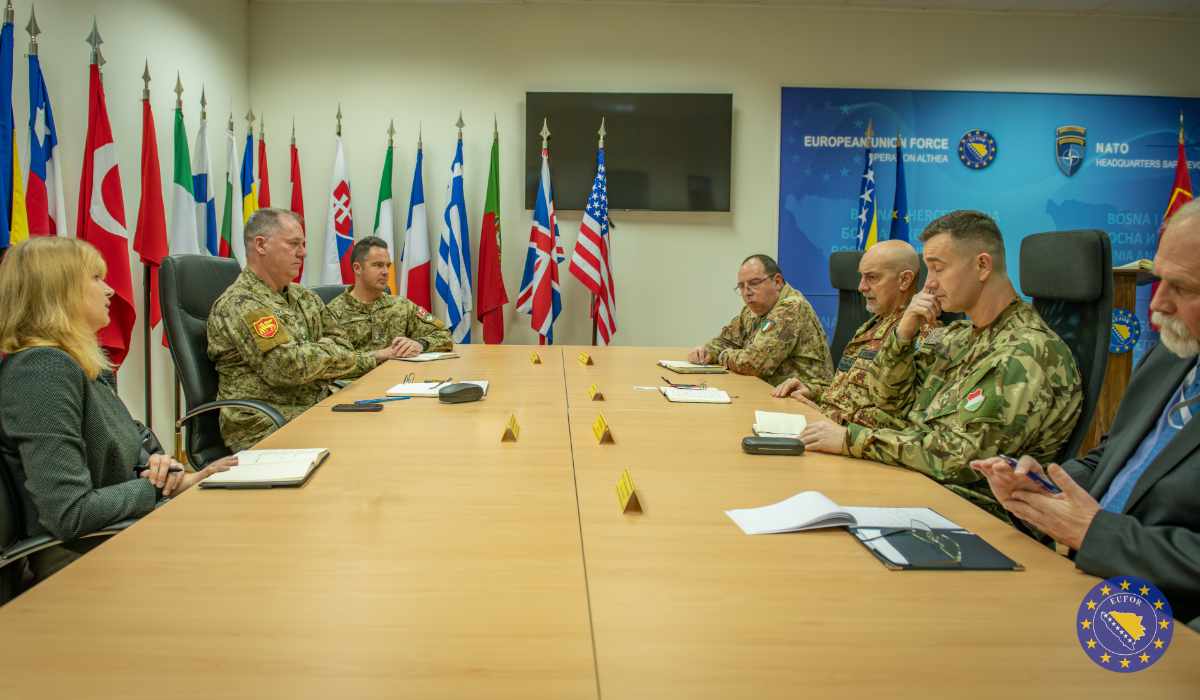 The deputy commander of Allied Joint Force Command Naples (DCOM JFCNP) visited COM EUFOR