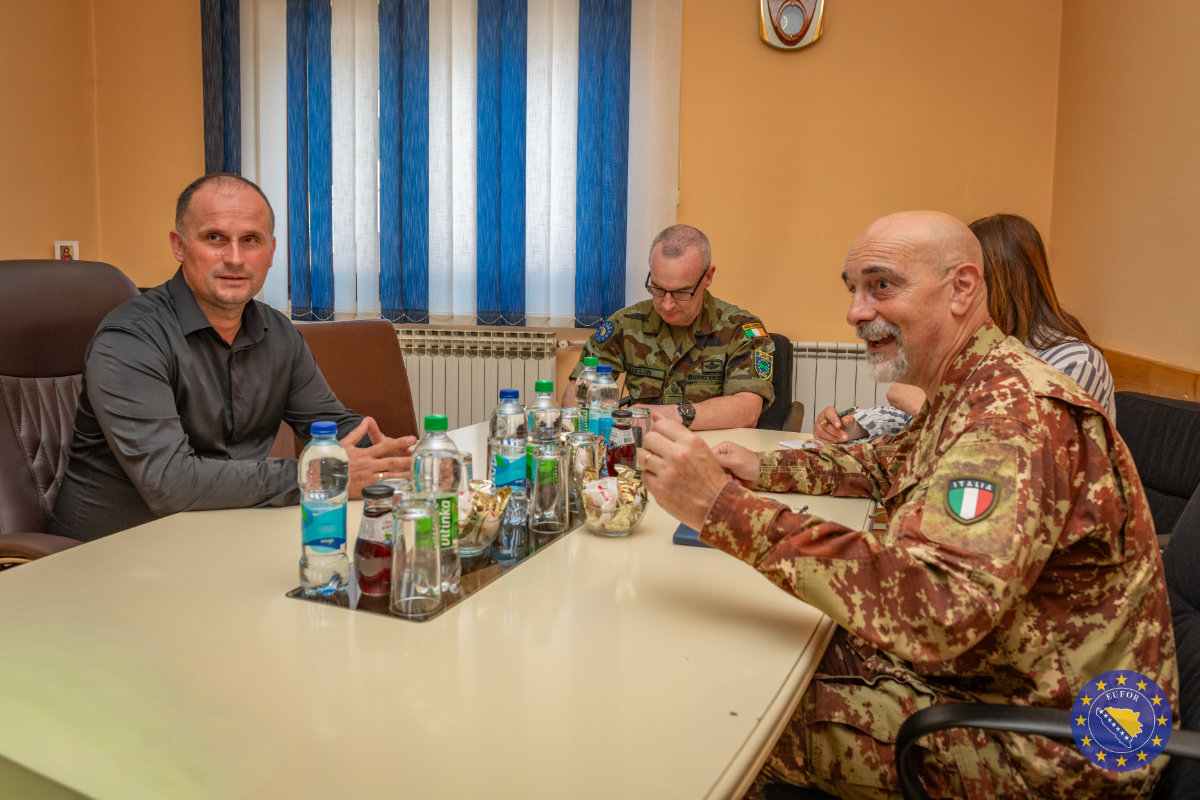 COM EUFOR Continues Dialogue with Local Authorities in Čajniče