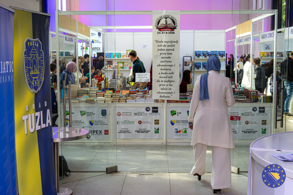 EUFOR Joins Tuzla Book Fair, Bringing People and Stories Together