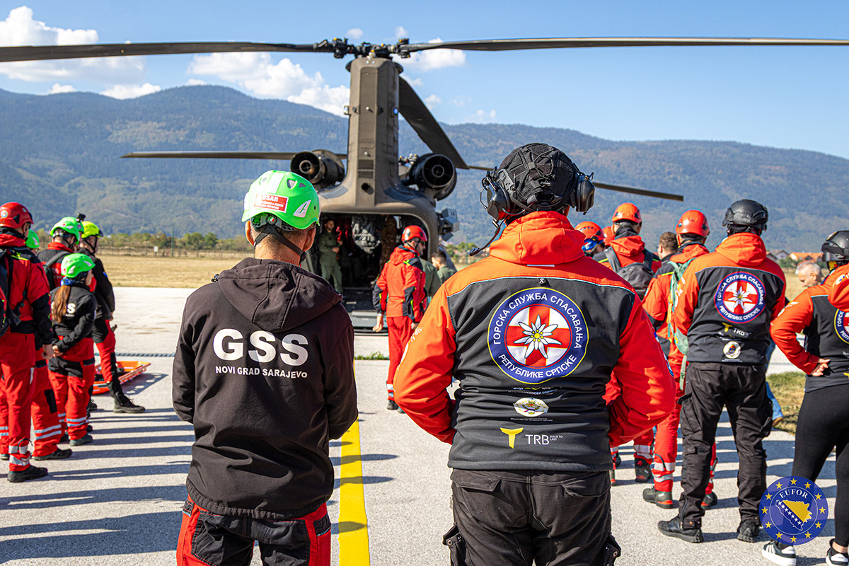 When Every Second Matters, Mountain Rescuers Train with EUFOR Aviation